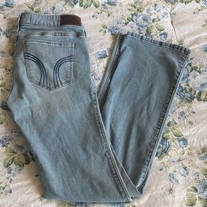 Hollister Light Blue Women's Straight-Leg Jeans